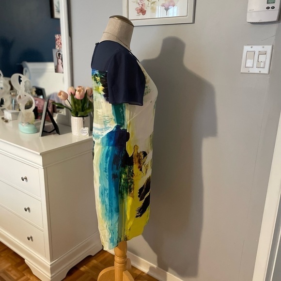 Karen Millen Silk Abstract Dress | Size 8 US - Picture 4 of 14